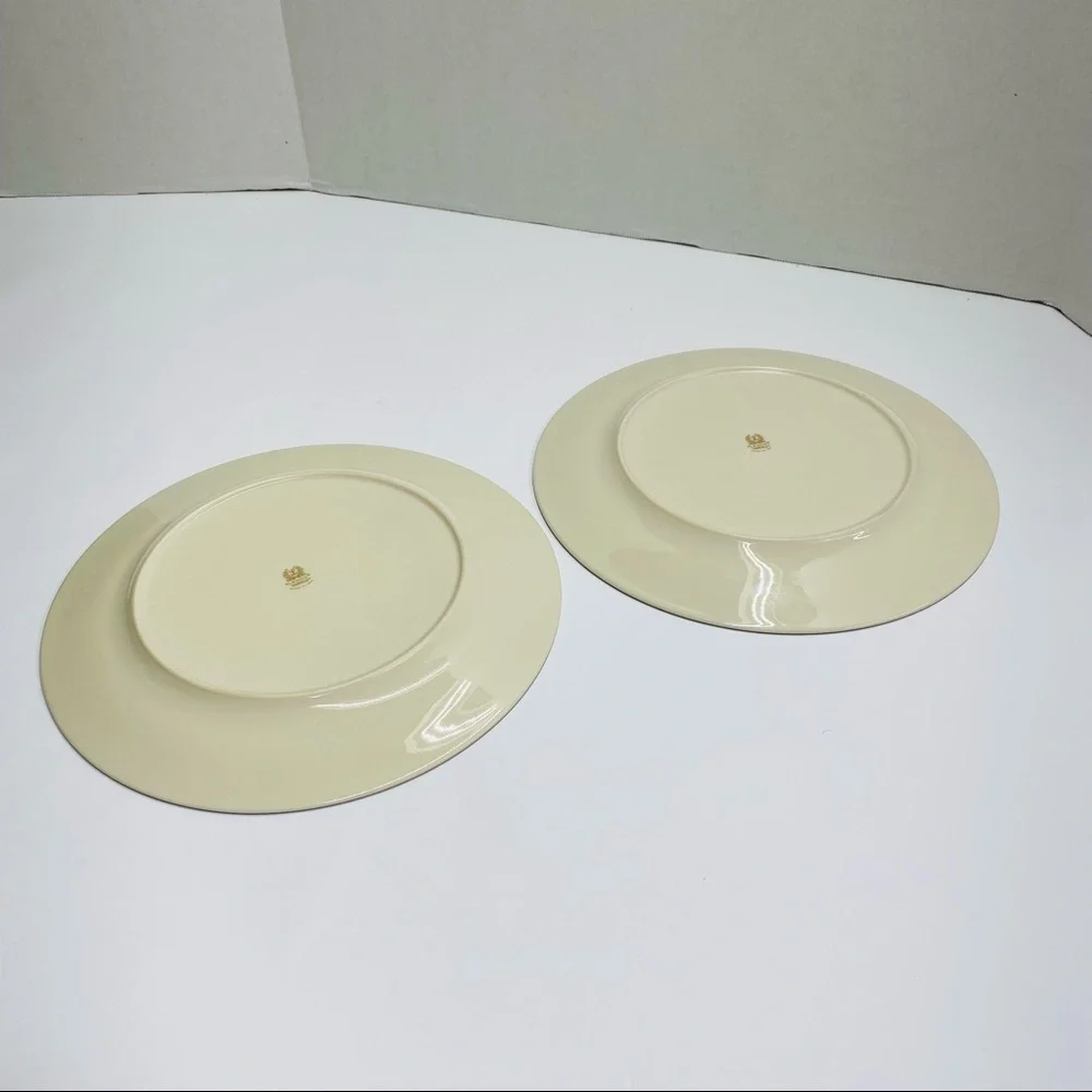 Lenox Dinner plate Fairfield pattern set of two 10 3/4 inches China/Dinnerware